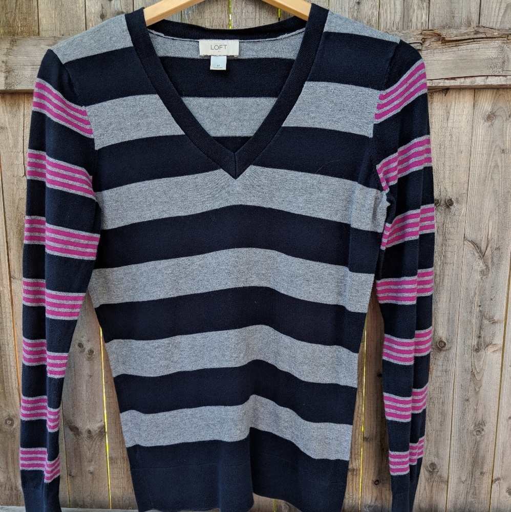 Ann Taylor LOFT Striped Sweater M Navy Gray Pink